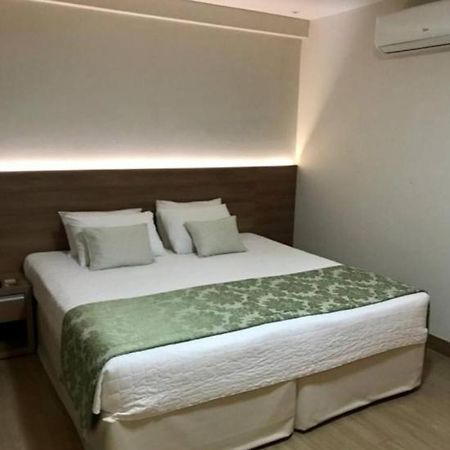 דומינגוס מרטינס Apart Hotel Vista Azul מראה חיצוני תמונה